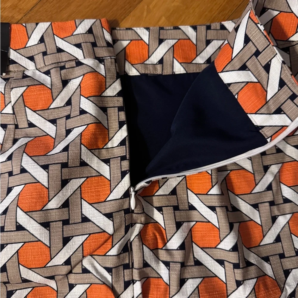 Banana republic Geometric Orange and Brown pencil Skirt - Picture 5 of 10